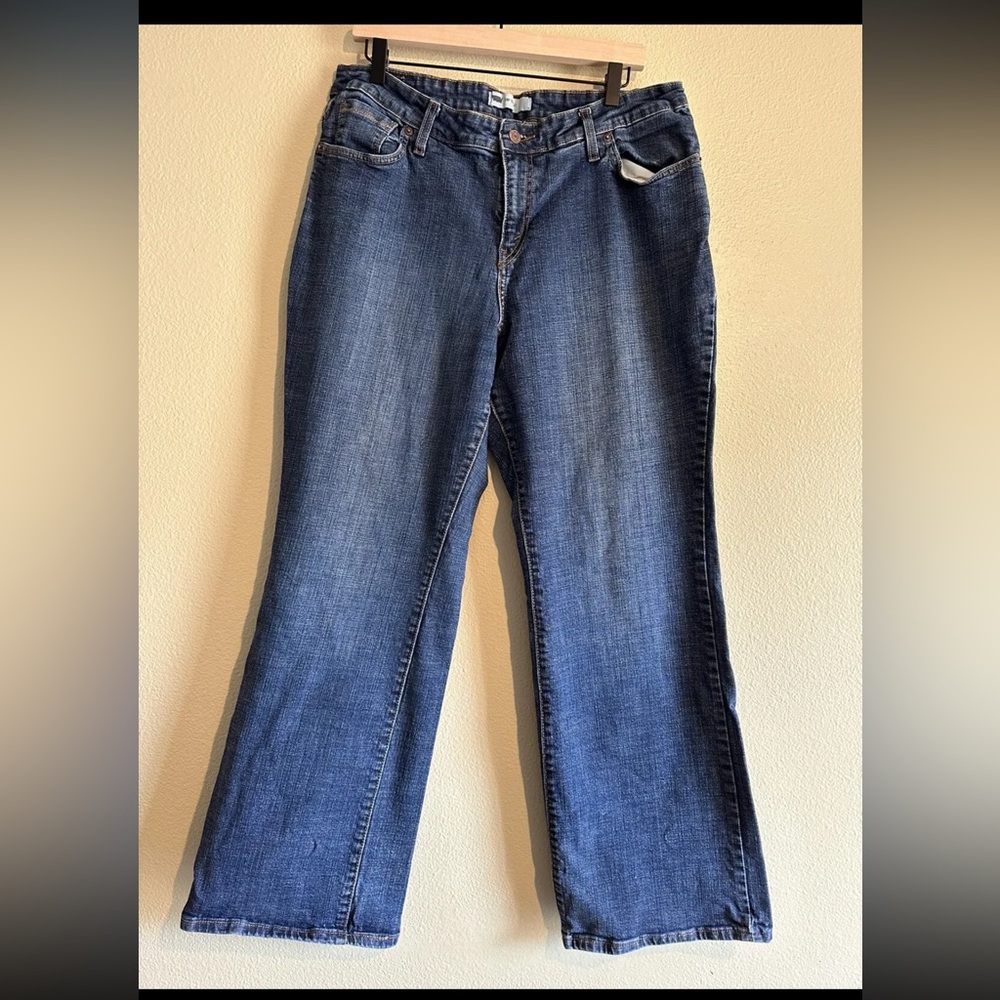 Women’s Levis 580 Bootcut 20R